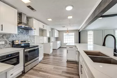 9742 Amberley Drive, Dallas, TX 75243 - Photo 8