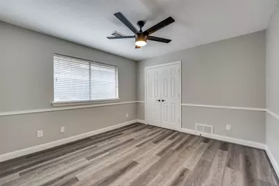 9742 Amberley Drive, Dallas, TX 75243 - Photo 18