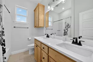 223 Columbia Ct, Springtown, TX 76082 - Photo 22