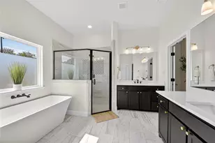 223 Columbia Ct, Springtown, TX 76082 - Photo 32