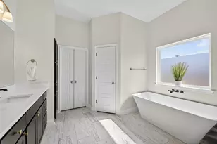 223 Columbia Ct, Springtown, TX 76082 - Photo 30