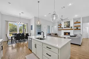 223 Columbia Ct, Springtown, TX 76082 - Photo 10