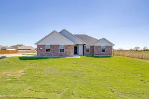 311 Poinsetta Dr, Palmer, TX 75152 - Photo 1