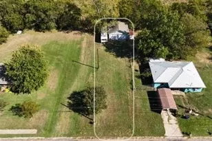 600 Depot St, Whitesboro, TX 76273 - Photo 1