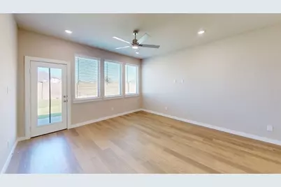 714 Melody Hill Drive, Princeton, TX 75071 - Photo 8