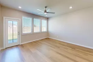 714 Melody Hl Dr, Princeton, TX 75071 - Photo 8