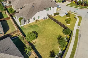 1712 Brookridge Path, Lewisville, TX 75010 - Photo 2