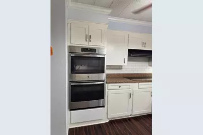 907 Elizabeth Boulevard, Granbury, TX 76048 - Photo 18