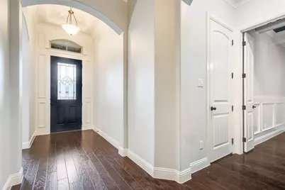 1304 Venezia Lane, Lewisville, TX 75077 - Photo 4