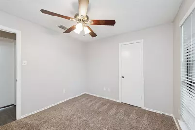 1930 Vista Oaks Drive, Carrollton, TX 75007 - Photo 10