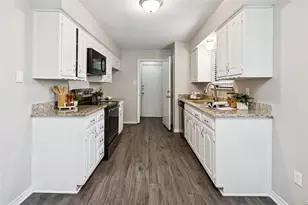 1930 Vista Oaks Dr, Carrollton, TX 75007 - Photo 18