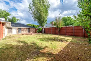 1930 Vista Oaks Dr, Carrollton, TX 75007 - Photo 26