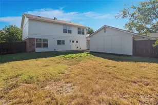 1739 Hartford Dr, Carrollton, TX 75007 - Photo 22