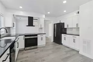 1739 Hartford Dr, Carrollton, TX 75007 - Photo 10