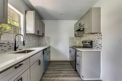 1602 Pilot Way, Garland, TX 75040 - Photo 8