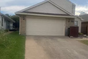 2149 Stradivarius Ln, Carrollton, TX 75007 - Photo 2