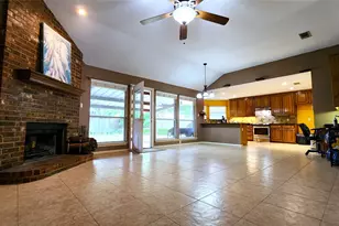 2749 Pecan Dr, Flower Mound, TX 75028 - Photo 8