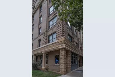 910 Houston Street #204, Fort Worth, TX 76102 - Photo 32