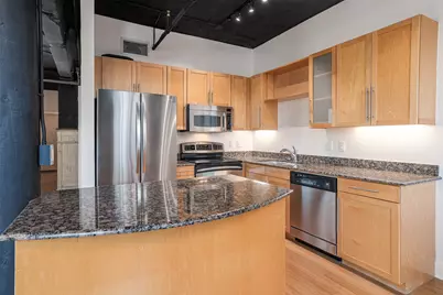 910 Houston Street #204, Fort Worth, TX 76102 - Photo 6