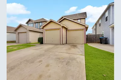 10713 Many Oaks Drive, Fort Worth, TX 76140 - Photo 18