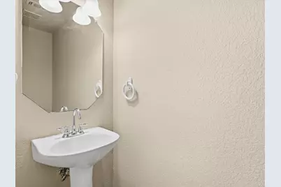 10713 Many Oaks Drive, Fort Worth, TX 76140 - Photo 8