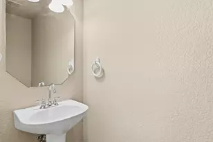 10713 Many Oaks Dr, Fort Worth, TX 76140 - Photo 8