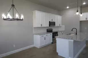 607 N Getzendaner St, Waxahachie, TX 75165 - Photo 12