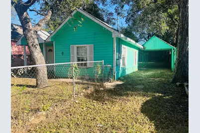 106 Columbia Street, Cleburne, TX 76031 - Photo 2