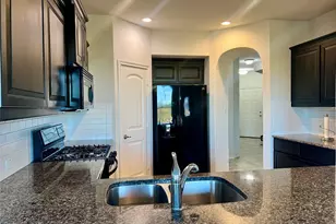 461 Creek Terrace Dr, Saginaw, TX 76131 - Photo 10