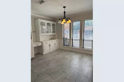 4602 Weyhill Drive, Arlington, TX 76013 - Photo 12