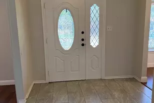 4602 Weyhill Dr, Arlington, TX 76013 - Photo 2