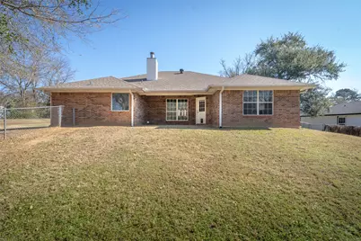 103 Lyle Street, Gladewater, TX 75647 - Photo 26