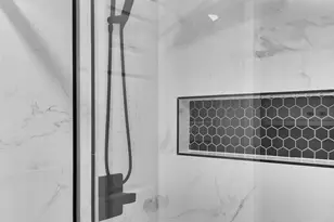 103 Lyle St, Gladewater, TX 75647 - Photo 16