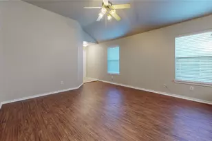 1329 Silver Maple Ln, Royse City, TX 75189 - Photo 8