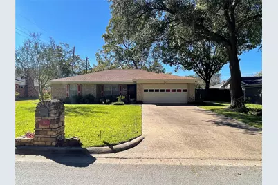 158 Poinsetta Circle, Terrell, TX 75160 - Photo 1