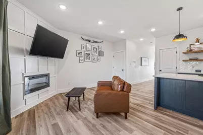 916 Devils River Drive, Granbury, TX 76048 - Photo 12