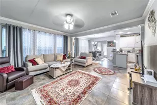 3916 Jasmine Fox Ln, Arlington, TX 76005 - Photo 2