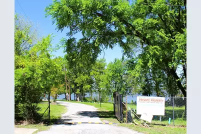 3016 Payne Street, Wills Point, TX 75169 - Photo 12