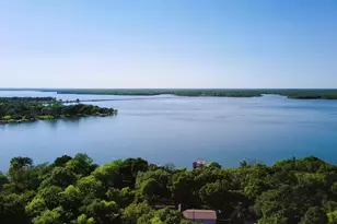 3016 Payne St, Wills Point, TX 75169 - Photo 2