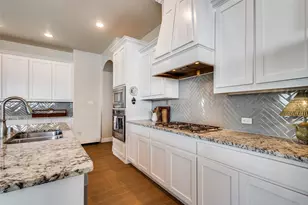 2706 Point Vista Dr, Lewisville, TX 75067 - Photo 6