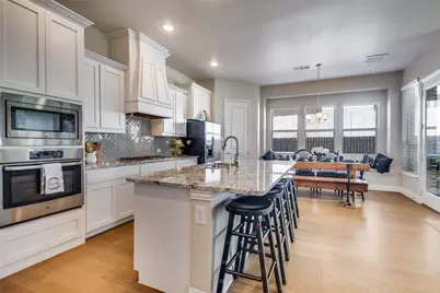 2706 Point Vista Drive, Lewisville, TX 75067 - Photo 8