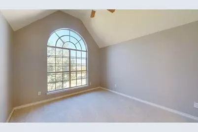 2725 Green Oak Court, Highland Village, TX 75077 - Photo 32