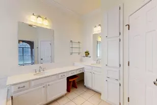 2725 Green Oak Ct, Highland Village, TX 75077 - Photo 22