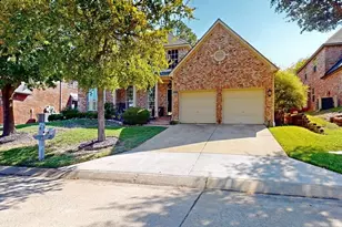 2725 Green Oak Ct, Highland Village, TX 75077 - Photo 2