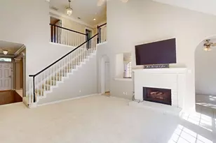 2725 Green Oak Ct, Highland Village, TX 75077 - Photo 4