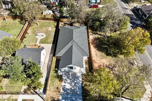 1105 N 11th St, Waco, TX 76707 - Photo 20