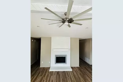 2510 Cedar Crest Court, Granbury, TX 76048 - Photo 2