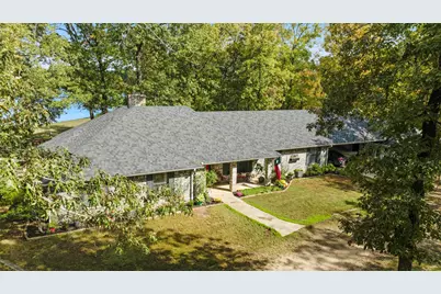 717 Hidden Lake Drive, Powderly, TX 75473 - Photo 2