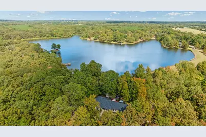 717 Hidden Lake Drive, Powderly, TX 75473 - Photo 34