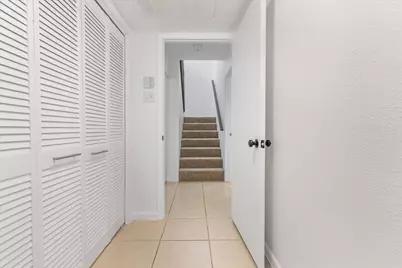 5720 Meadow Wood Lane, Fort Worth, TX 76112 - Photo 14